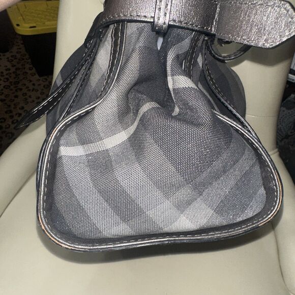 Authentic Burberry Gray Beat Check Shimmer Metallic Leather Crossbody Handbag - Picture 11 of 14